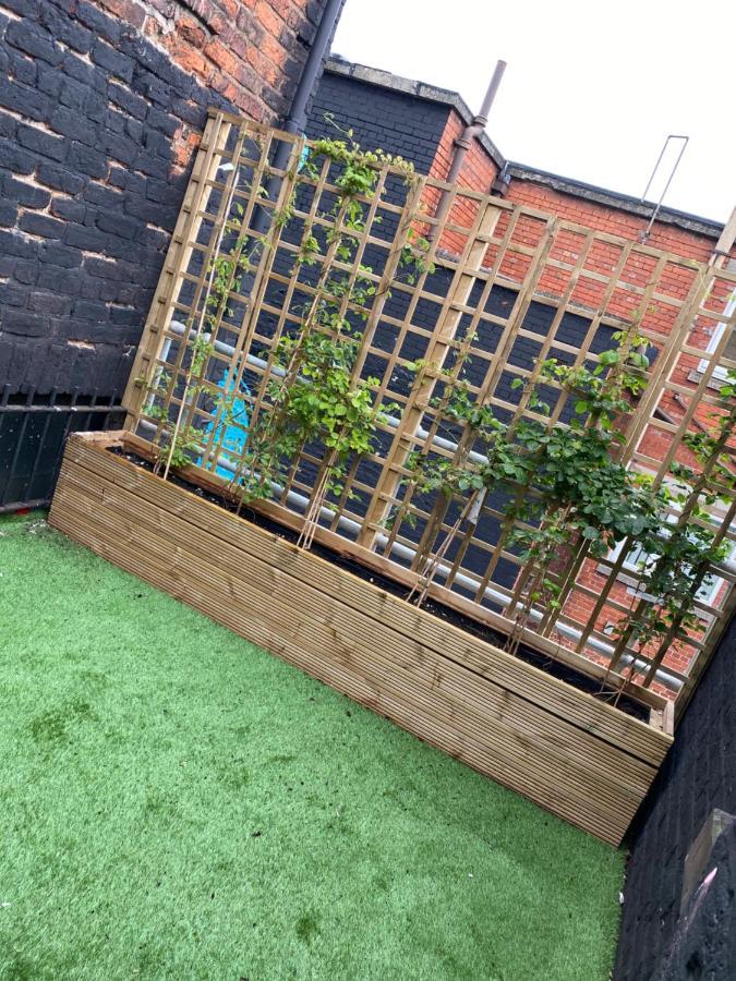 Hotel Liverpool Party Pad Exterior foto