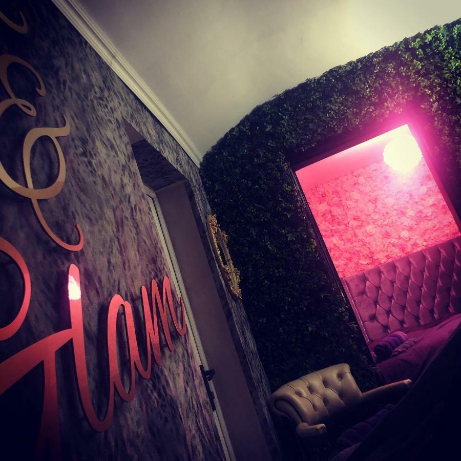 Hotel Liverpool Party Pad Exterior foto